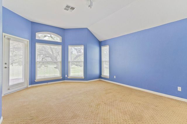 330 Humphrey DR, Buda, TX 78610