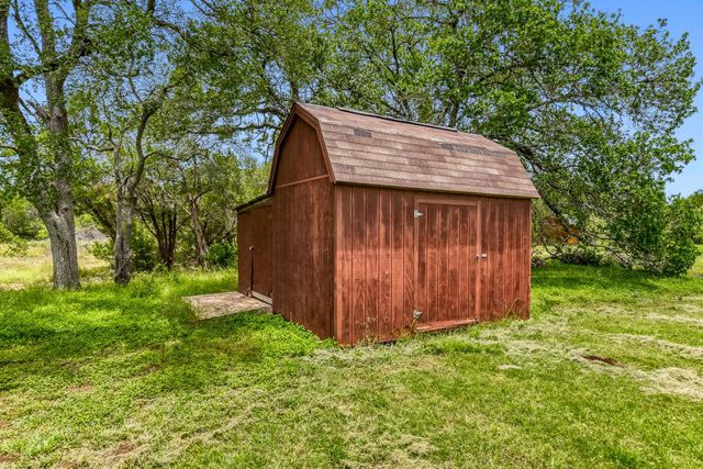 330 Humphrey DR, Buda, TX 78610
