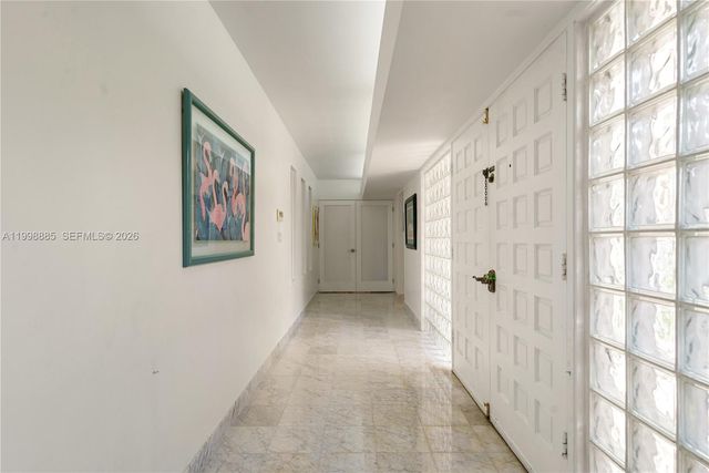 11490 SW 72nd Ct, Pinecrest, FL 33156