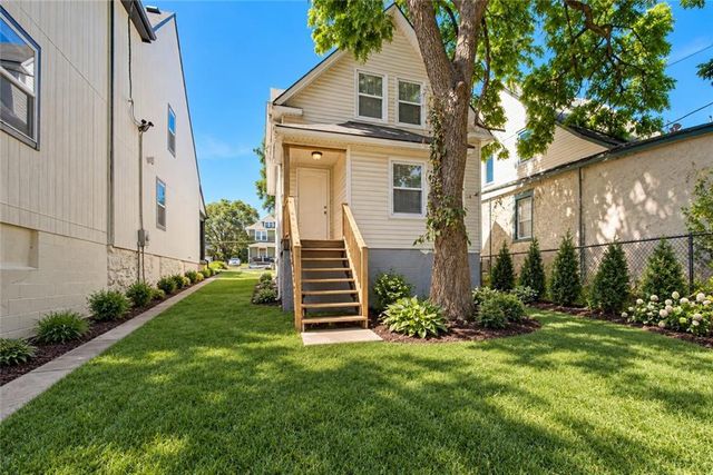 3025 WAYNE Avenue, Kansas City, MO 64109
