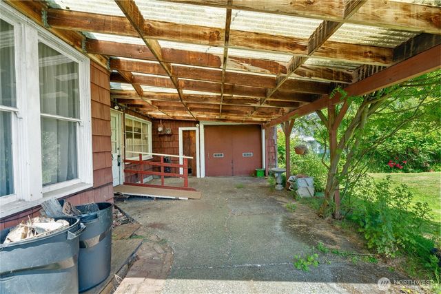 412 5th Street, Hoquiam, WA 98550