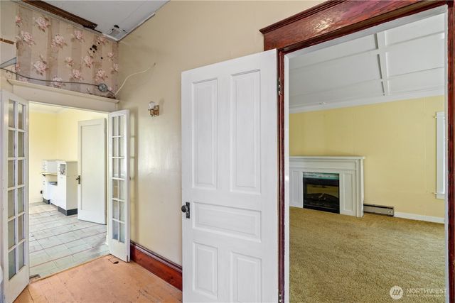 412 5th Street, Hoquiam, WA 98550