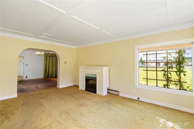 412 5th Street, Hoquiam, WA 98550
