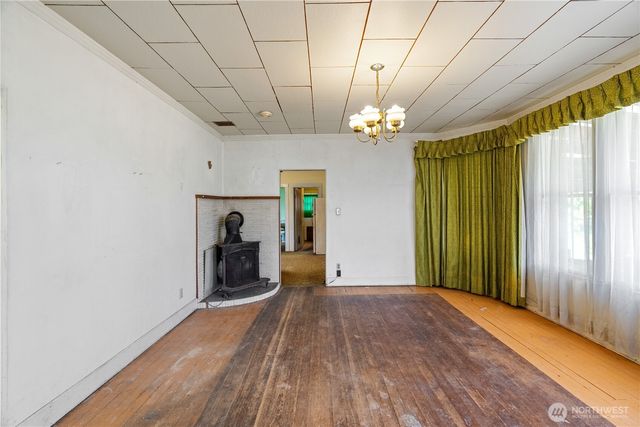 412 5th Street, Hoquiam, WA 98550