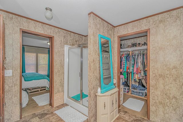 81 Silver Pond Ln, Hemingway, SC 29554