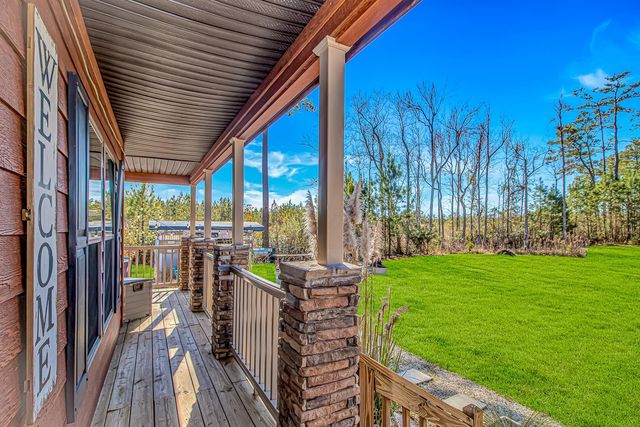 81 Silver Pond Ln, Hemingway, SC 29554