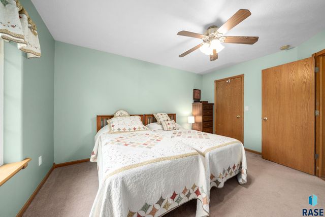 300 W 8th St Street, Dell Rapids, SD 57022