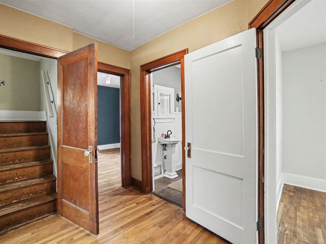 921 Ireland Avenue, Muskegon, MI 49441