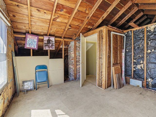 921 Ireland Avenue, Muskegon, MI 49441