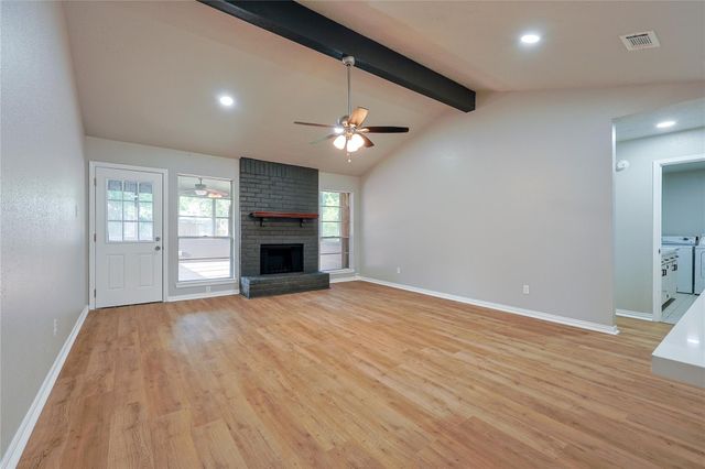 6208 Silver Leaf Drive, League City, TX 77573