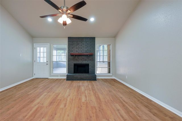 6208 Silver Leaf Drive, League City, TX 77573