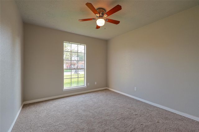 6208 Silver Leaf Drive, League City, TX 77573