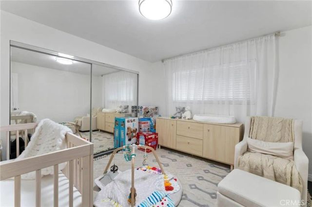 1935 Alpha Road 314, Glendale, CA 91208