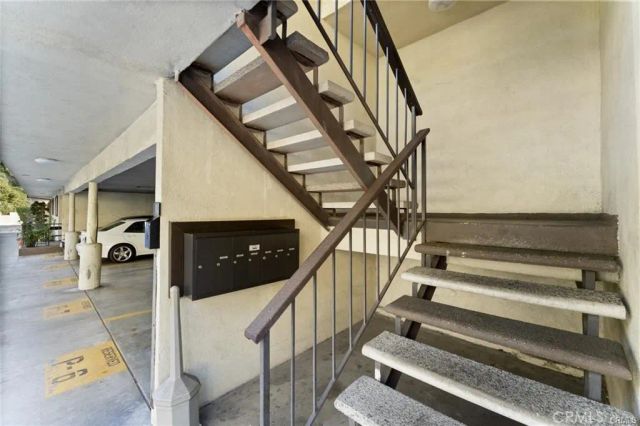1935 Alpha Road 314, Glendale, CA 91208