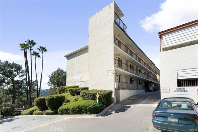 1935 Alpha Road 314, Glendale, CA 91208