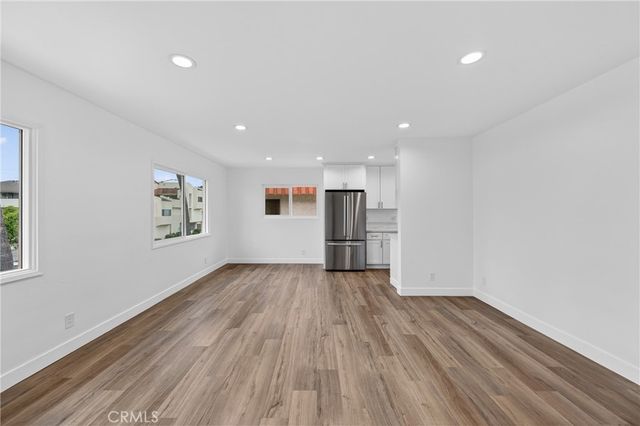 144 11th C, Seal Beach, CA 90740