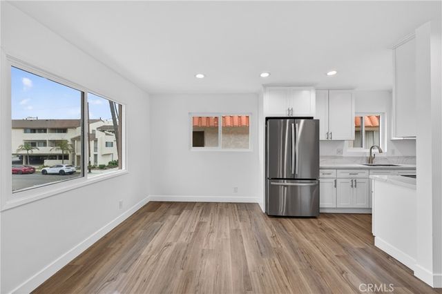 144 11th C, Seal Beach, CA 90740