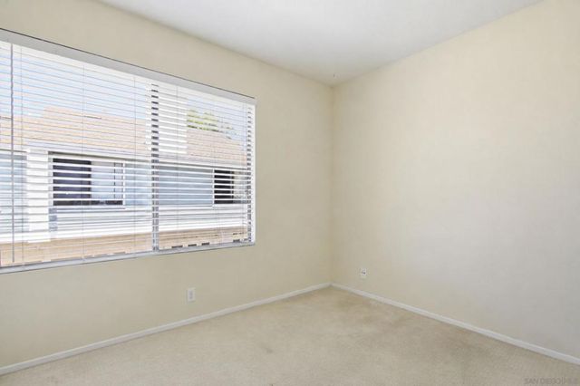 387 Deerfield 77, Irvine, CA 92606