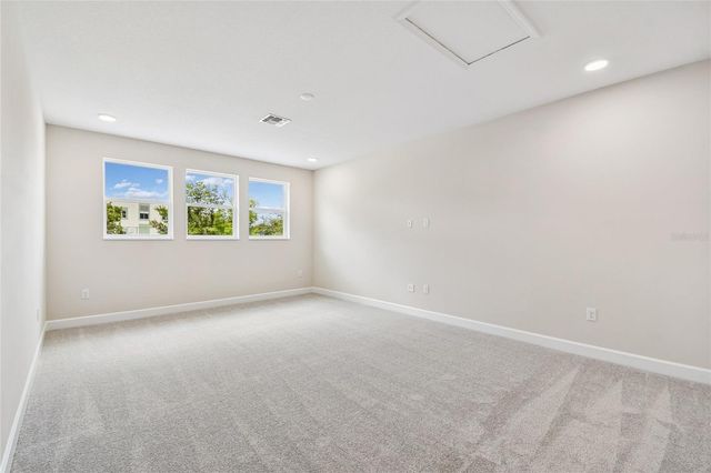 3326 WOLF LAKE AVENUE, Apopka, FL 32712