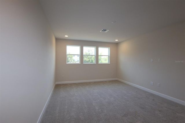 3326 WOLF LAKE AVENUE, Apopka, FL 32712