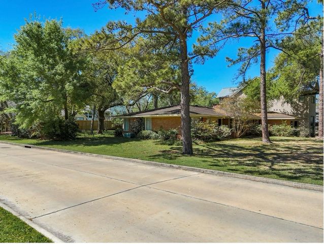 5401 Valerie Street, Bellaire, TX 77401