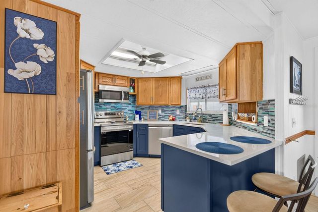 2107 PALMA SOLA BOULEVARD 17, Bradenton, FL 34209