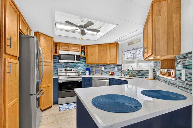 2107 PALMA SOLA BOULEVARD 17, Bradenton, FL 34209