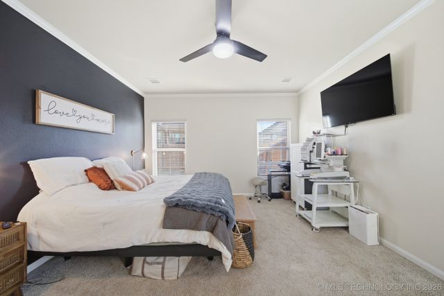 215 W 52nd Street, Sand Springs, OK 74063