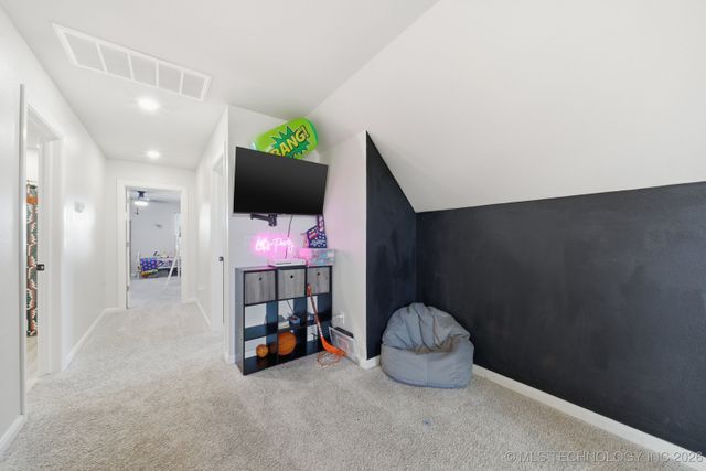 215 W 52nd Street, Sand Springs, OK 74063