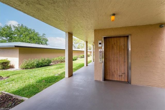 75 Saint Andrews BLVD C301, Naples, FL 34113