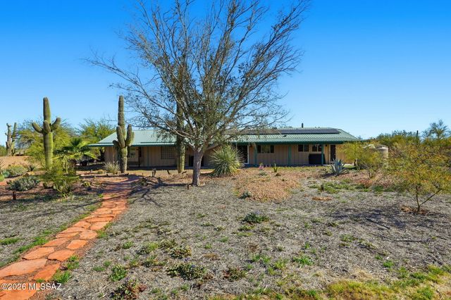 4821 N Calle Llanura, Tucson, AZ 85745