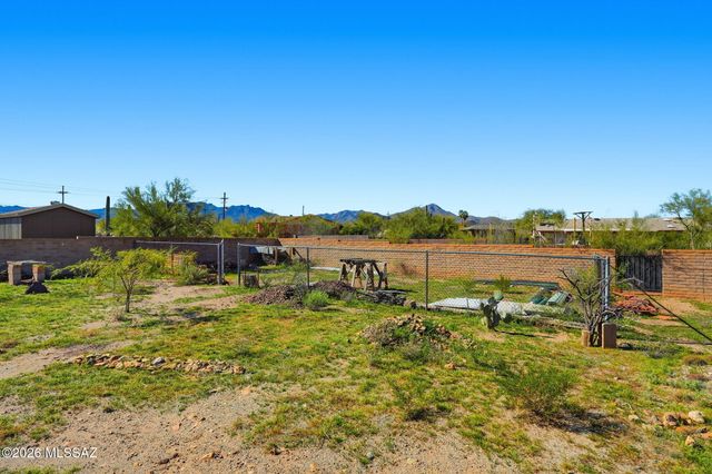 4821 N Calle Llanura, Tucson, AZ 85745