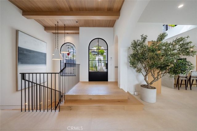 32101 S Coast Hwy, Laguna Beach, CA 92651