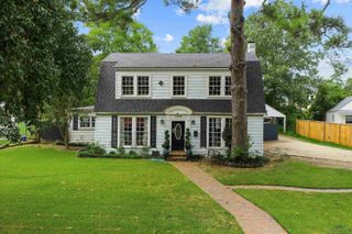 1225 Oak Dr, Kilgore, TX 75662