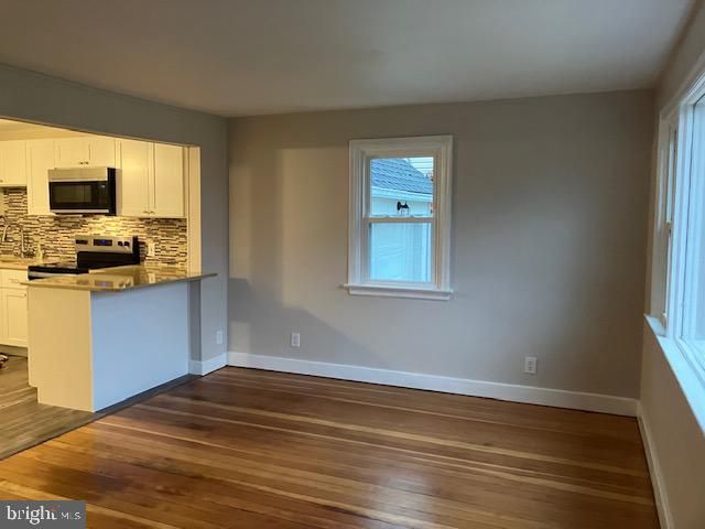 105 E 2ND AVE, Parkesburg, PA 19365