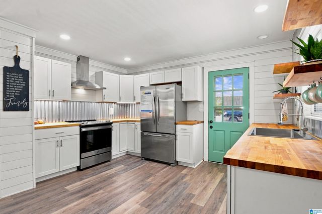 2616 RIDGEWOOD ROAD, Fultondale, AL 35068