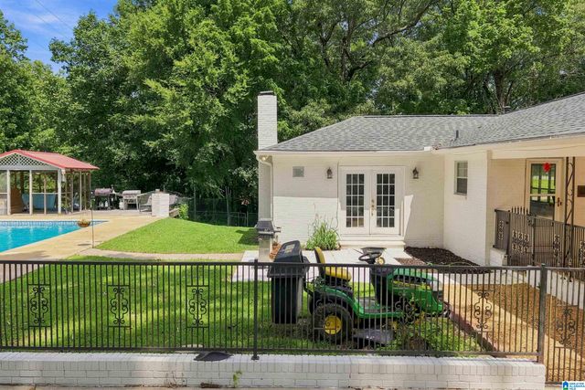 2616 RIDGEWOOD ROAD, Fultondale, AL 35068