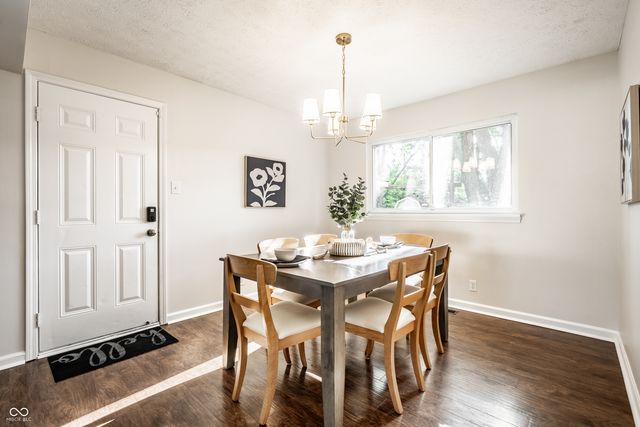 8815 Deer Run Drive, Indianapolis, IN 46256