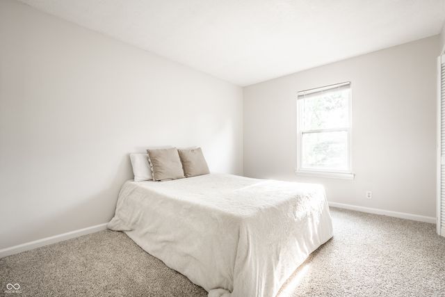 8815 Deer Run Drive, Indianapolis, IN 46256