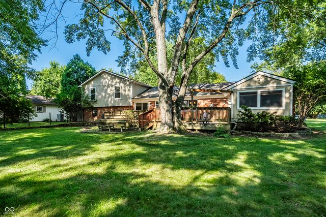 8815 Deer Run Drive, Indianapolis, IN 46256