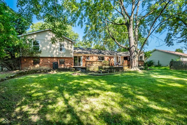8815 Deer Run Drive, Indianapolis, IN 46256