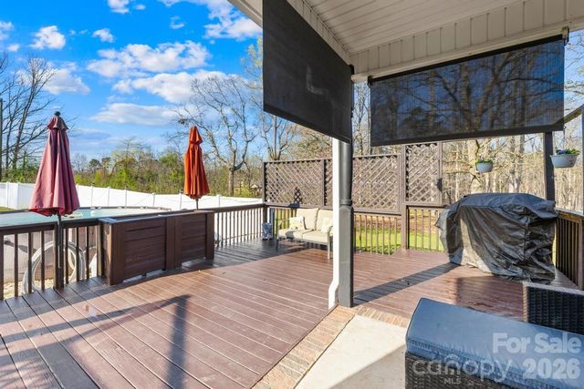 105 Laura Court, Cherryville, NC 28021