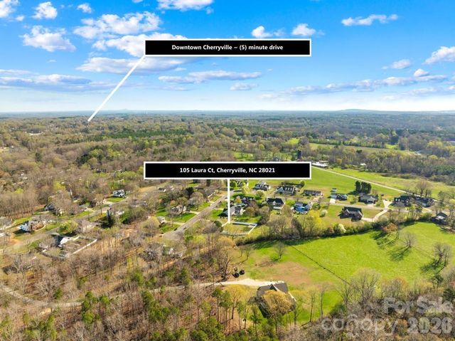 105 Laura Court, Cherryville, NC 28021