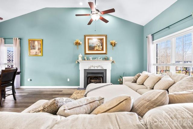 105 Laura Court, Cherryville, NC 28021