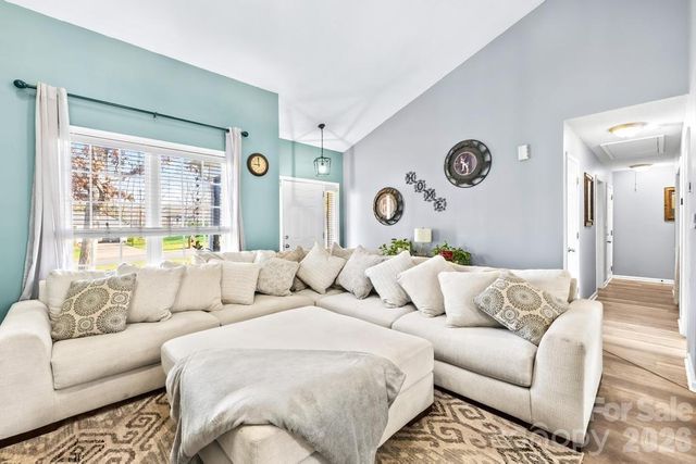 105 Laura Court, Cherryville, NC 28021