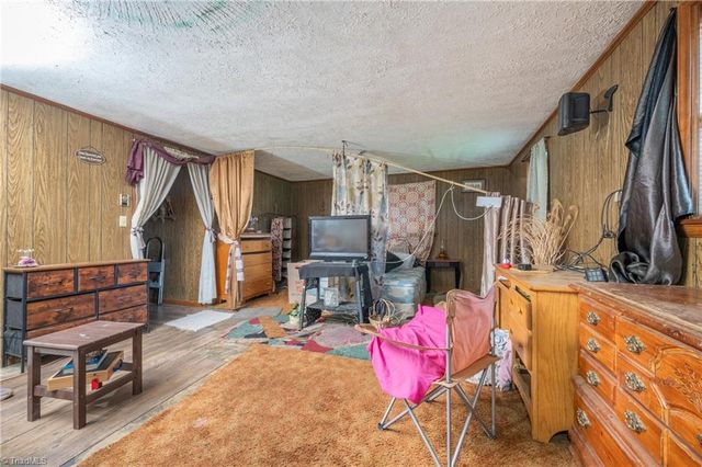 3987 Webbs Mill Road N, Floyd, VA 24149