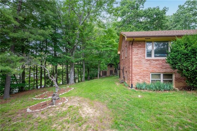 3987 Webbs Mill Road N, Floyd, VA 24149