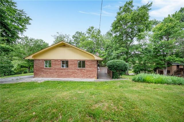 3987 Webbs Mill Road N, Floyd, VA 24149