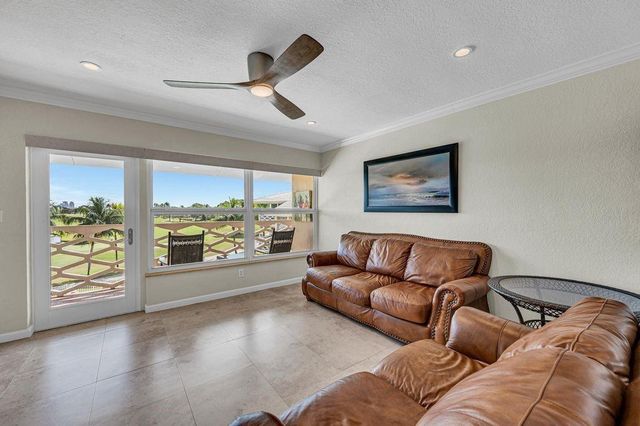 4836 NE 23rd Avenue 27, Fort Lauderdale, FL 33308