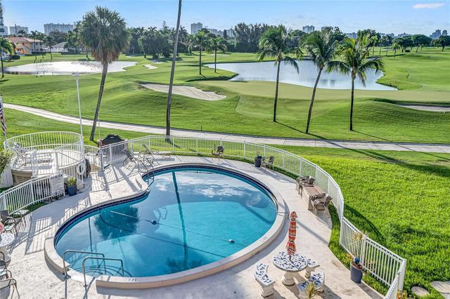 4836 NE 23rd Avenue 27, Fort Lauderdale, FL 33308